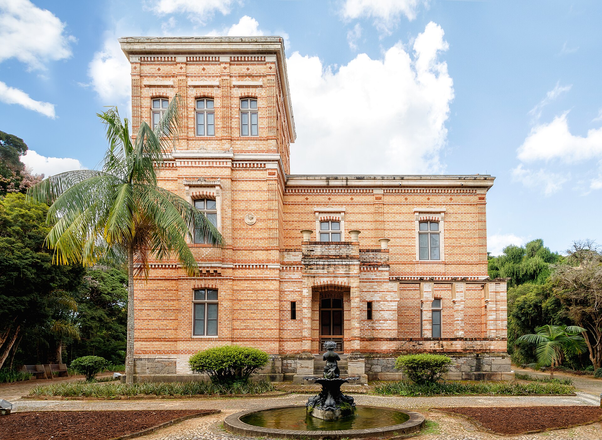 Imagem de referência relacionada a Museu Mariano Procópio, item descrito como museu em Juiz de Fora, Minas Gerais