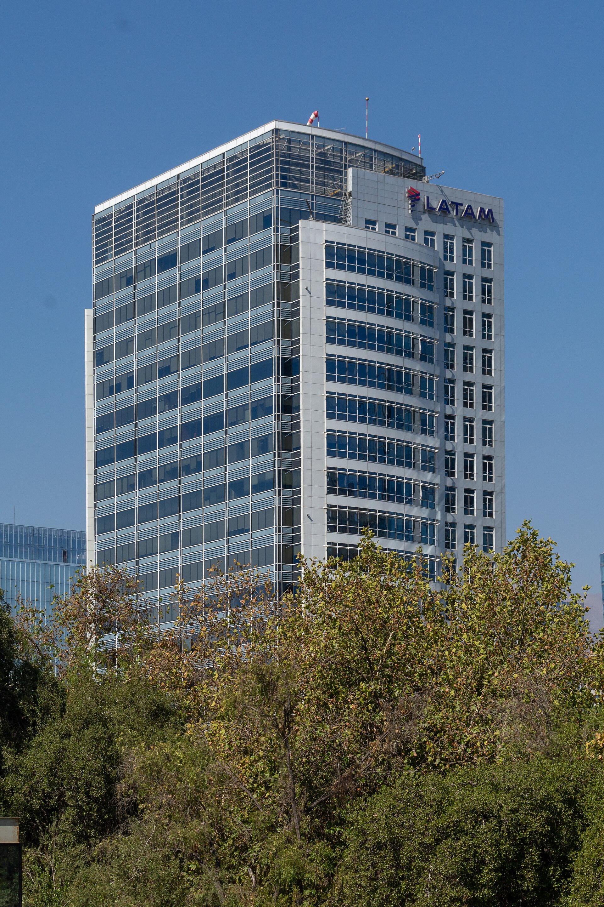 Imagem de referência de LATAM Airlines Group, descrito nos dados abertos como companhia aérea chileno-brasileira