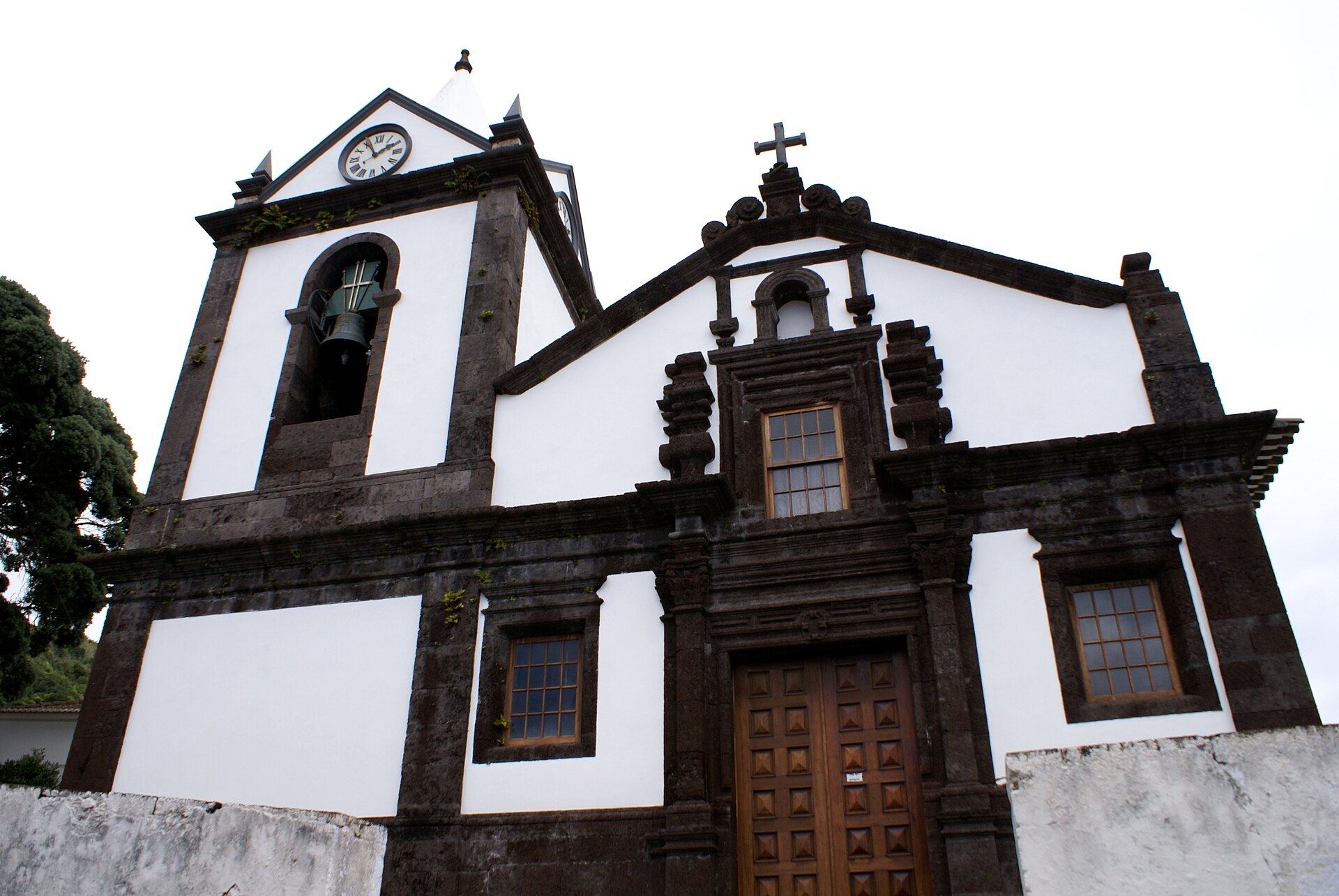 Imagem de referência de Igreja de Santa Catarina, descrito nos dados abertos como igreja em Calheta, Portugal