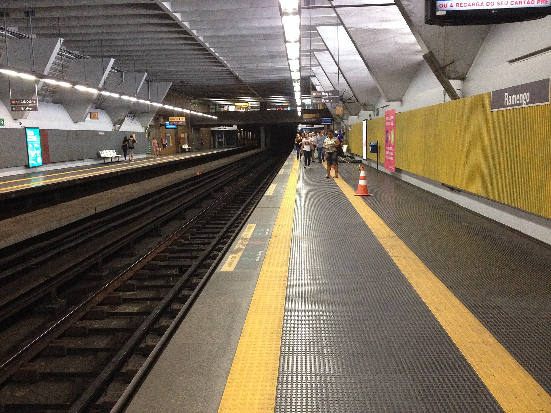 Imagem de referência de Flamengo, descrito nos dados abertos como estação das Linhas 1 e 2 do Metrô do Rio de Janeiro