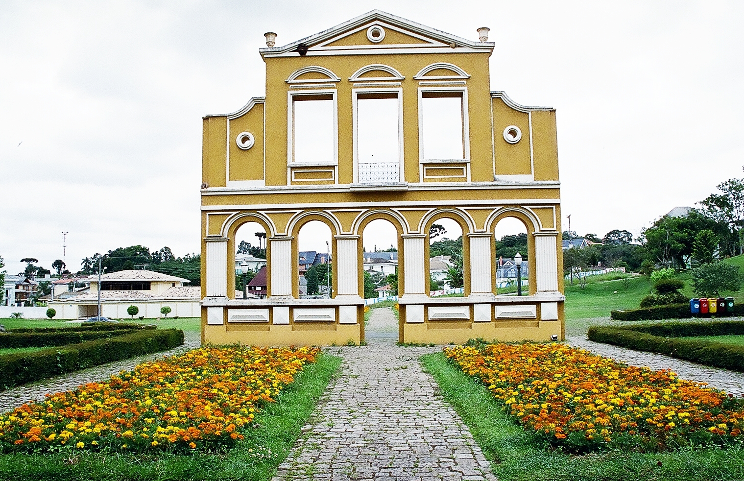Imagem de referência relacionada a Bosque Alemão, item descrito como museu em Curitiba, Paraná