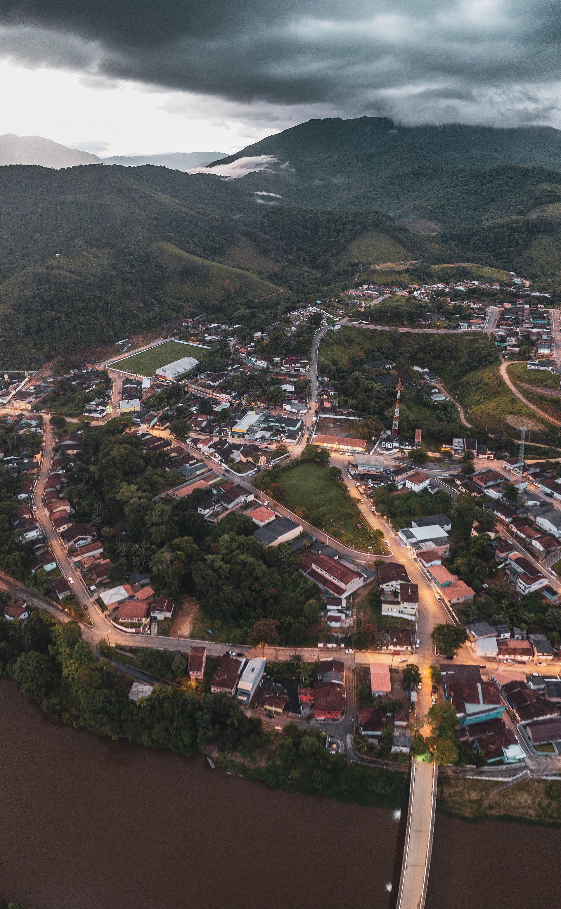 Imagem de referência de Iporanga, descrito nos dados abertos como município do estado de São Paulo, no Brasil