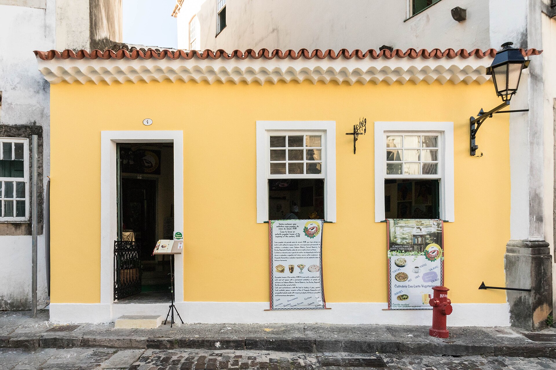 Imagem de referência de Sobrado à Rua Inácio Acioly, 4, descrito nos dados abertos como sobrado em Salvador, Bahia