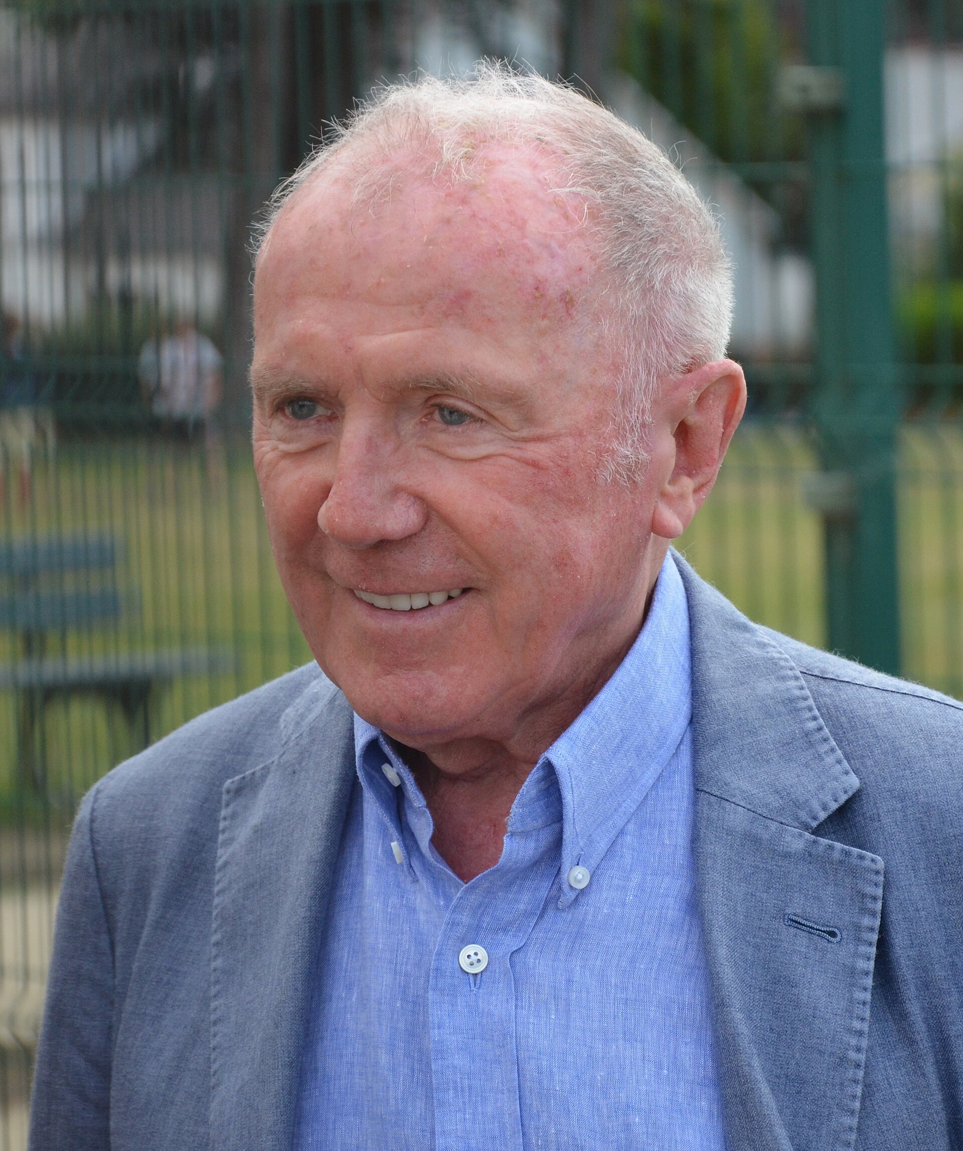 Imagem de referência relacionada a François Pinault, item descrito como registro de referência sobre François Pinault, organizado a partir de dados estruturados abertos