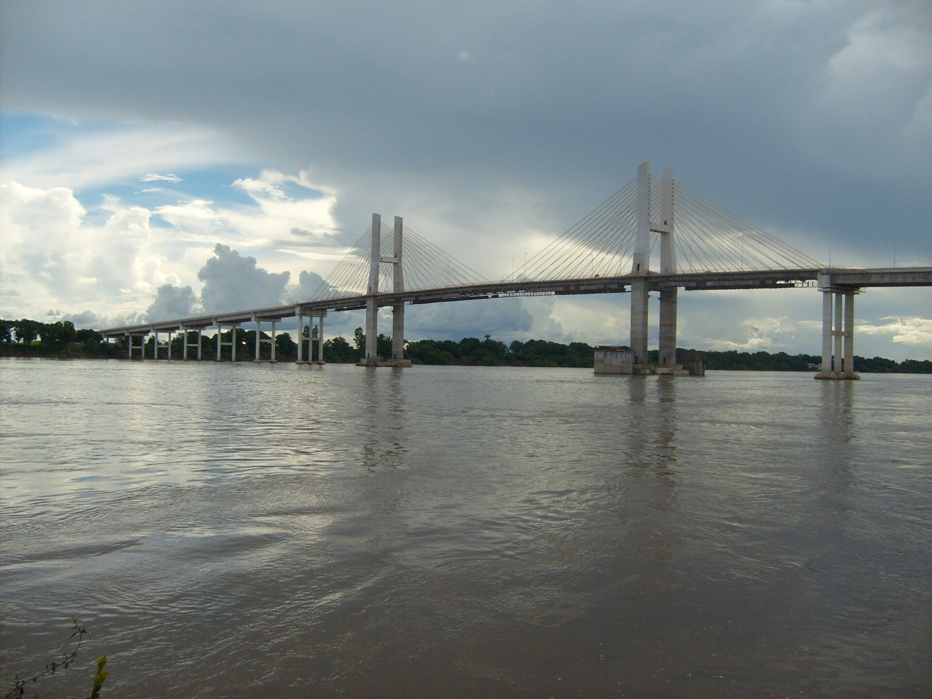 Imagem de referência relacionada a Rio Tocantins, item descrito como rio brasileiro