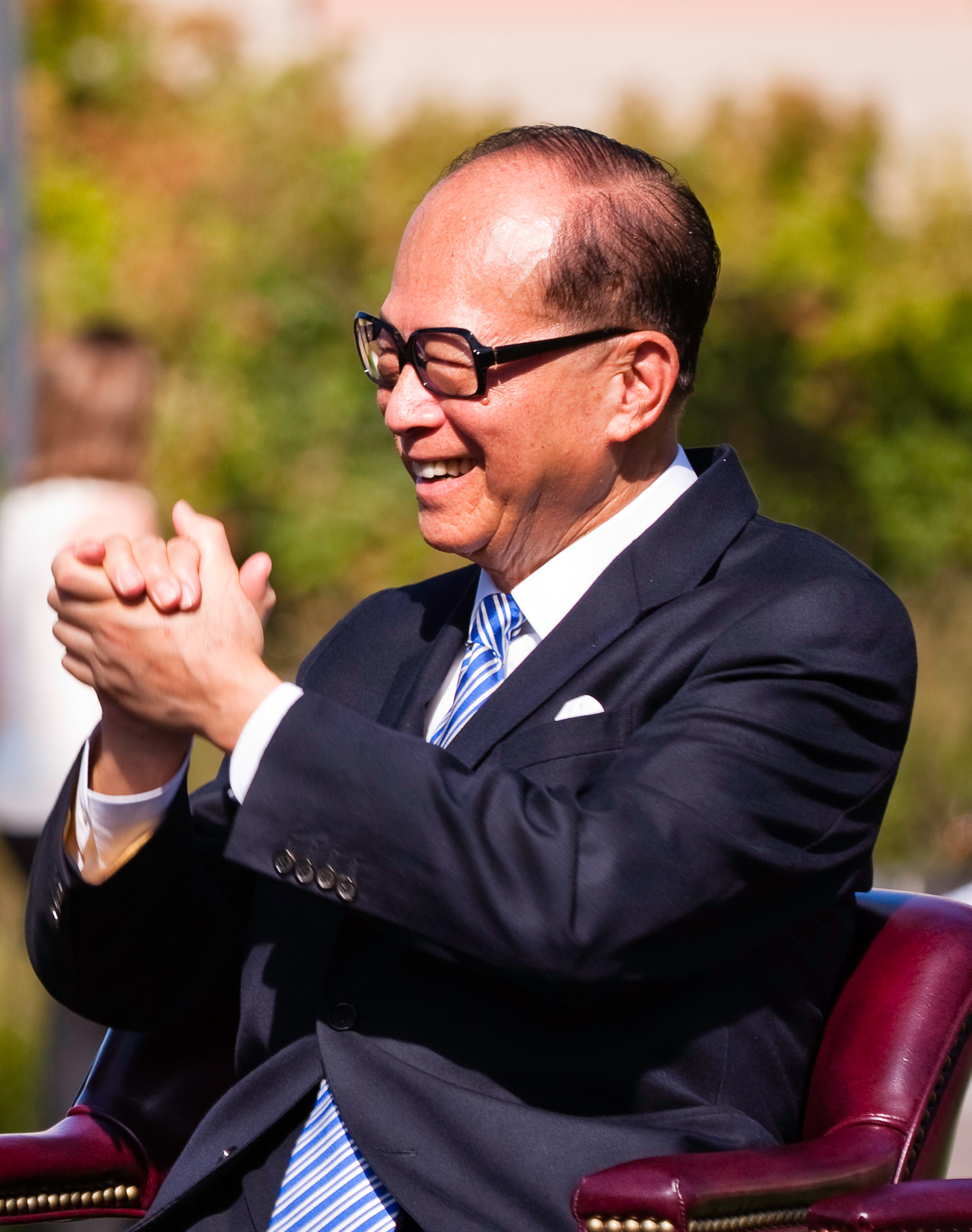Imagem de referência relacionada a Li Ka-Shing, item descrito como registro de referência sobre Li Ka-Shing, organizado a partir de dados estruturados abertos