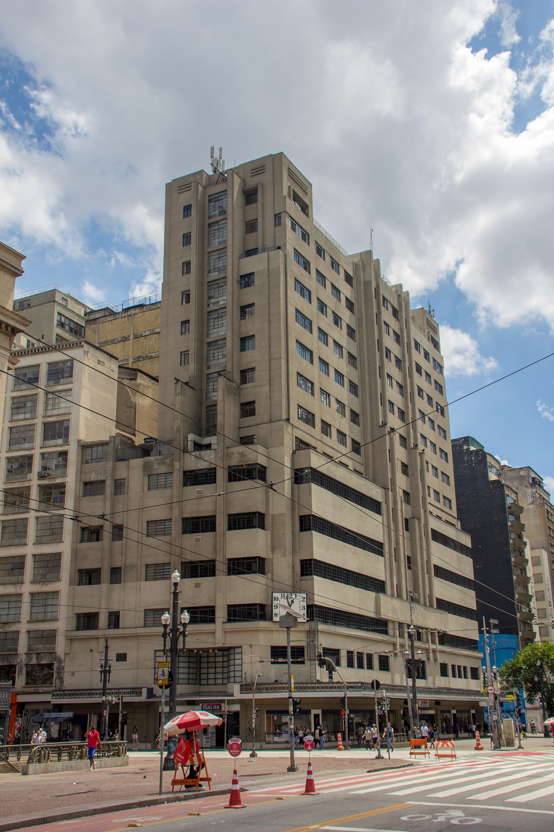 Imagem de referência relacionada a Mappin, item descrito como extinta rede de lojas de departamentos brasileira