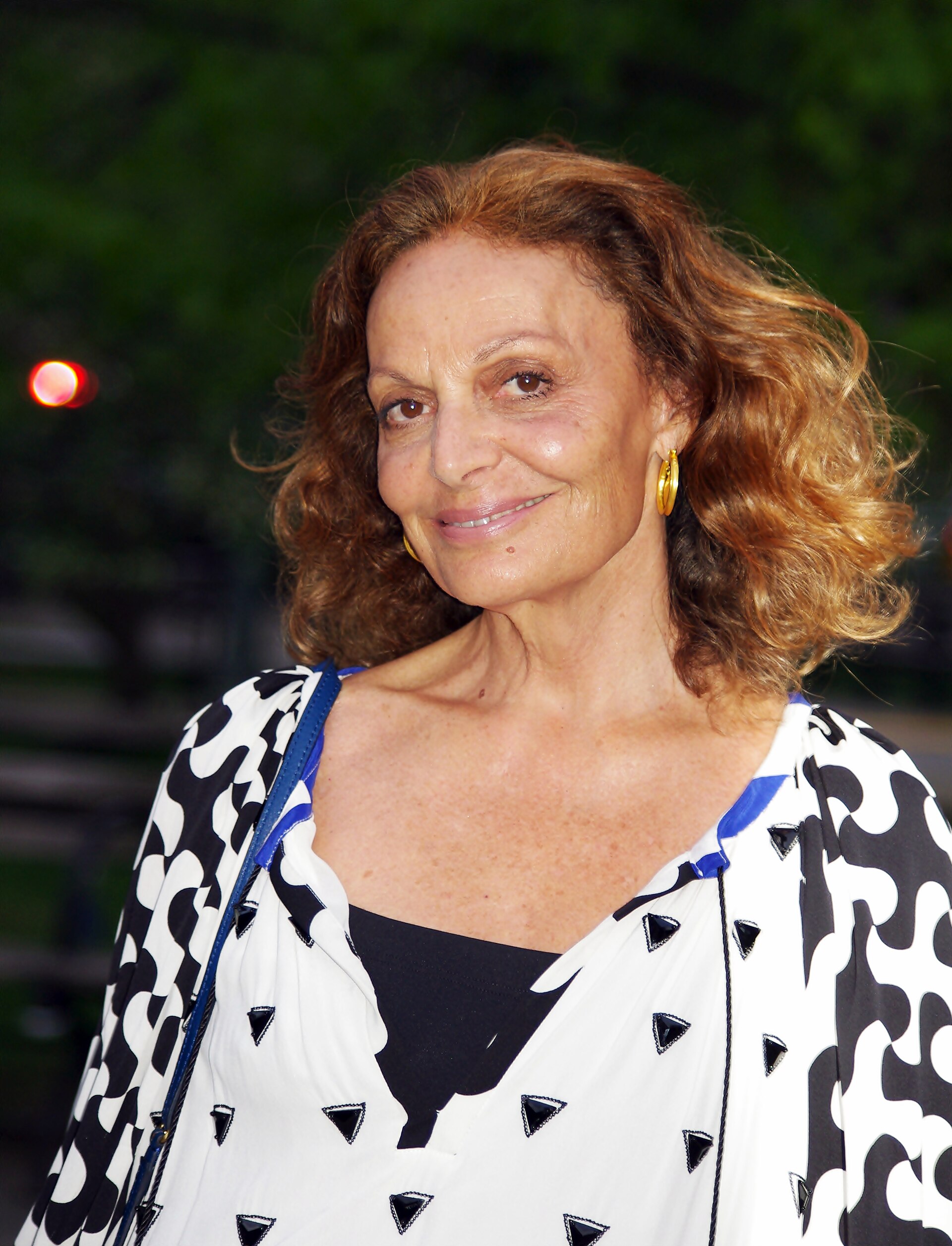 Imagem de referência relacionada a Diane von Fürstenberg, item descrito como registro de referência sobre Diane von Fürstenberg, organizado a partir de dados estruturados abertos
