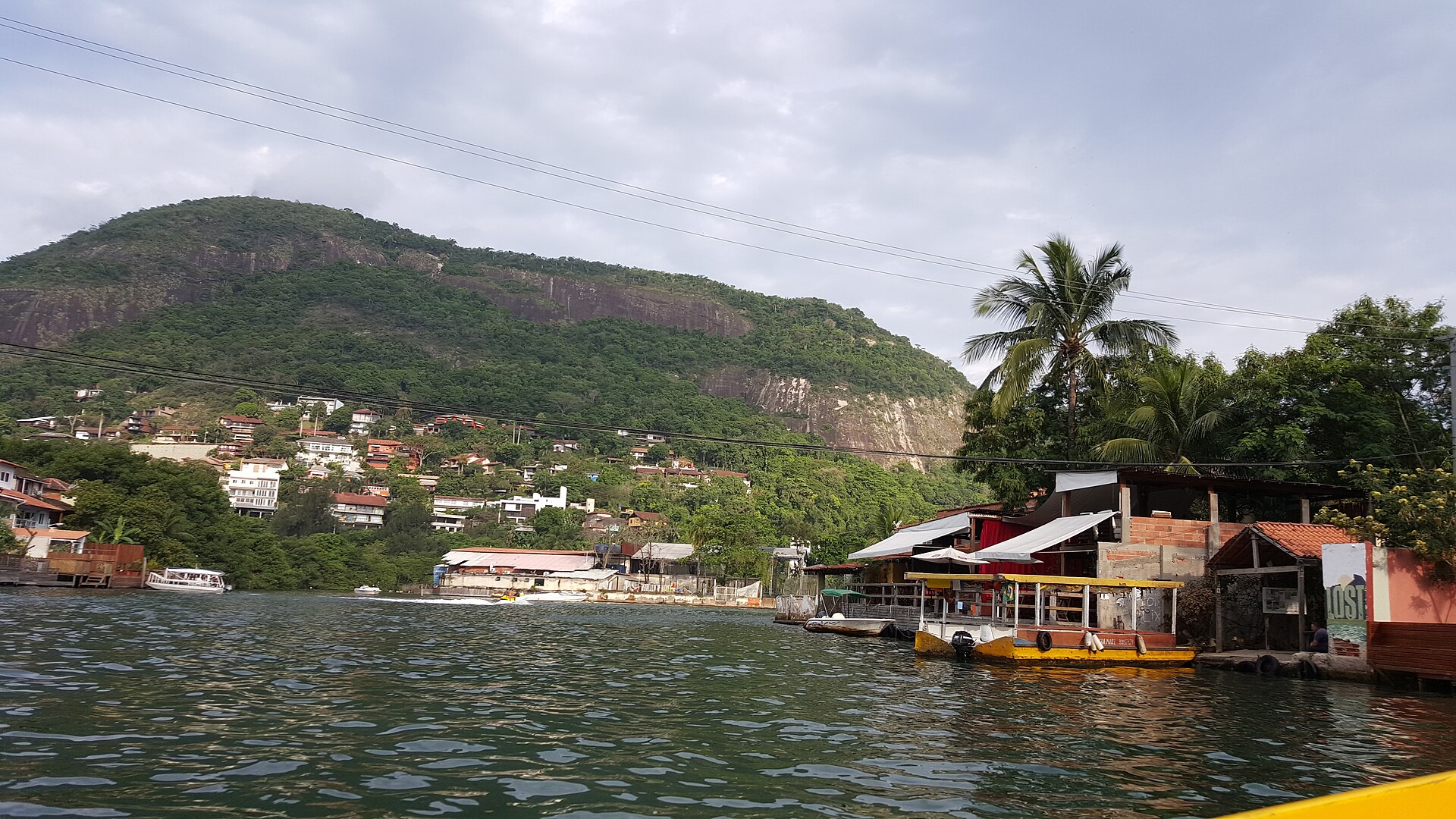 Imagem de referência relacionada a Ilha da Gigóia, item descrito como pequena ilha em Barra da Tijuca, Rio de Janeiro, Brasil