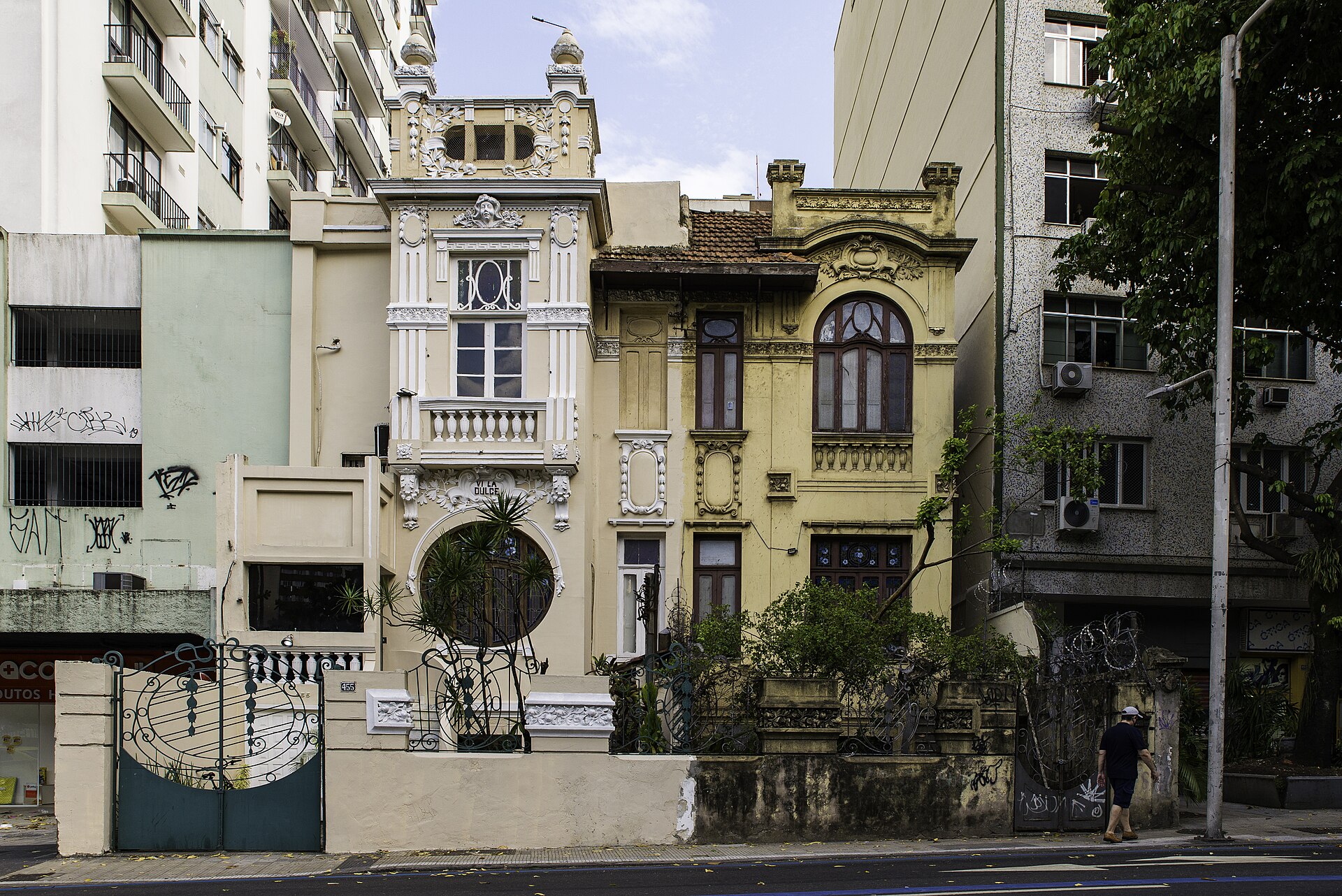 Imagem de referência de Imóvel da rua Voluntários da Pátria, n.º 457, descrito nos dados abertos como casa histórica do bairro do Botafogo, no Rio de Janeiro, Brasil