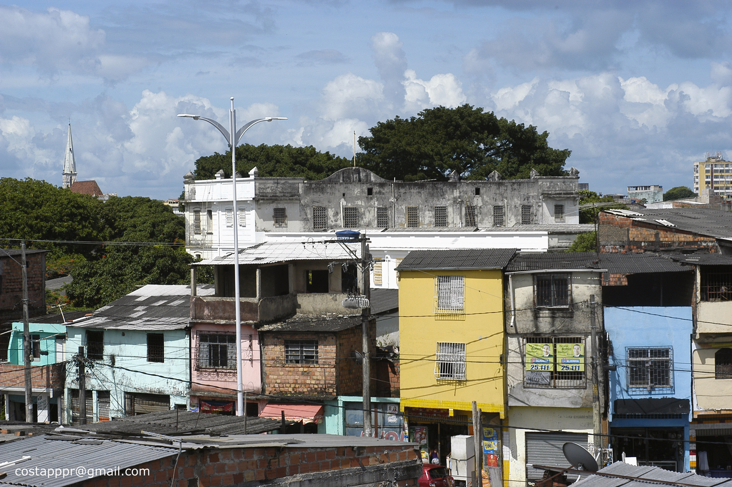Imagem de referência de Avenida Afrânio Peixoto, descrito nos dados abertos como logradouro público em Salvador, município do estado brasileiro da Bahia