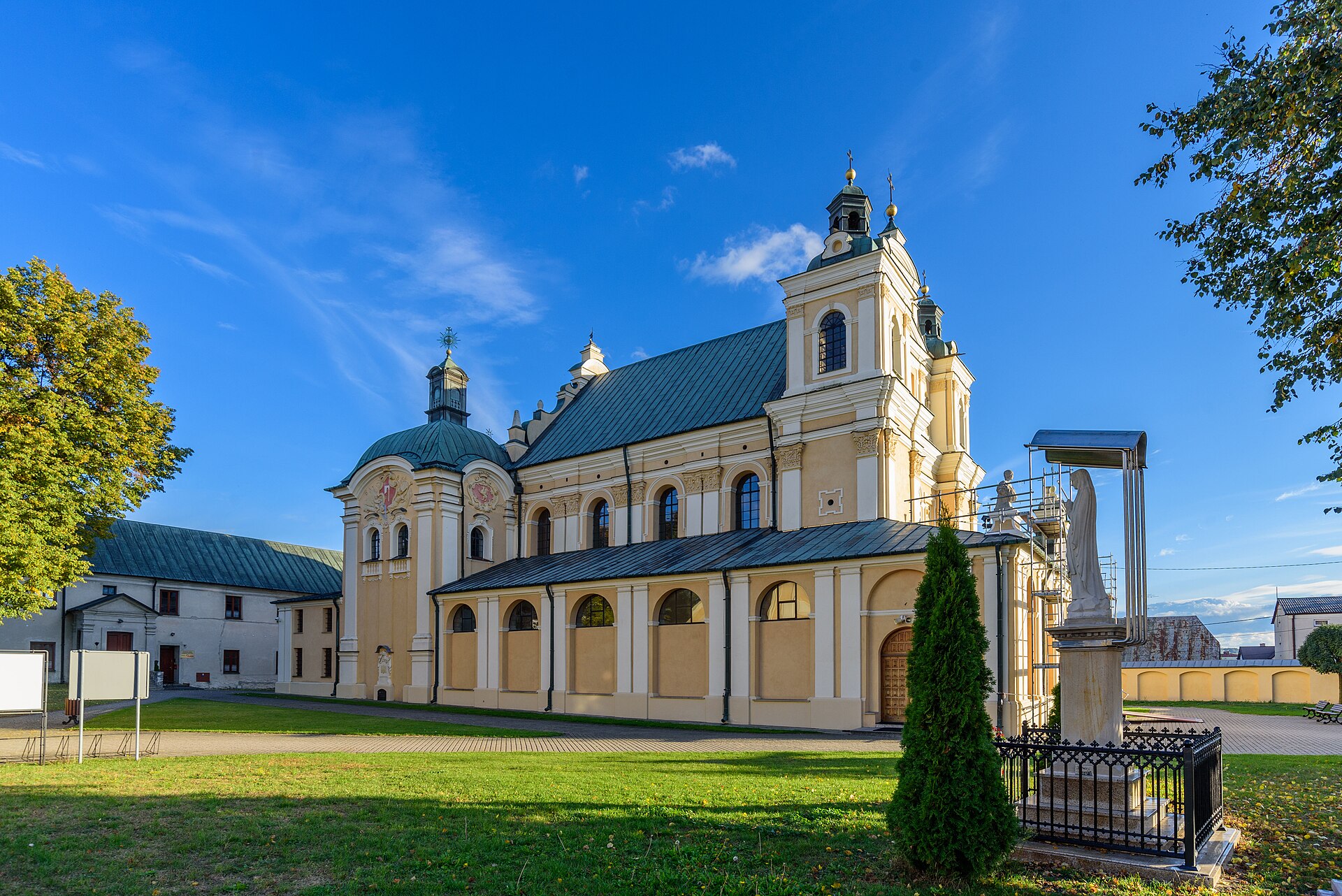 Imagem de referência relacionada a Opole Lubelskie, item descrito como cidade na atual Polônia