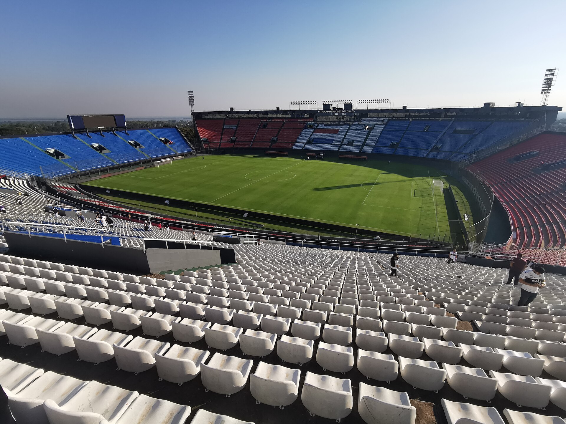 Imagem de referência de Estádio Defensores del Chaco, descrito nos dados abertos como estádio multiuso em Assunção, Paraguai