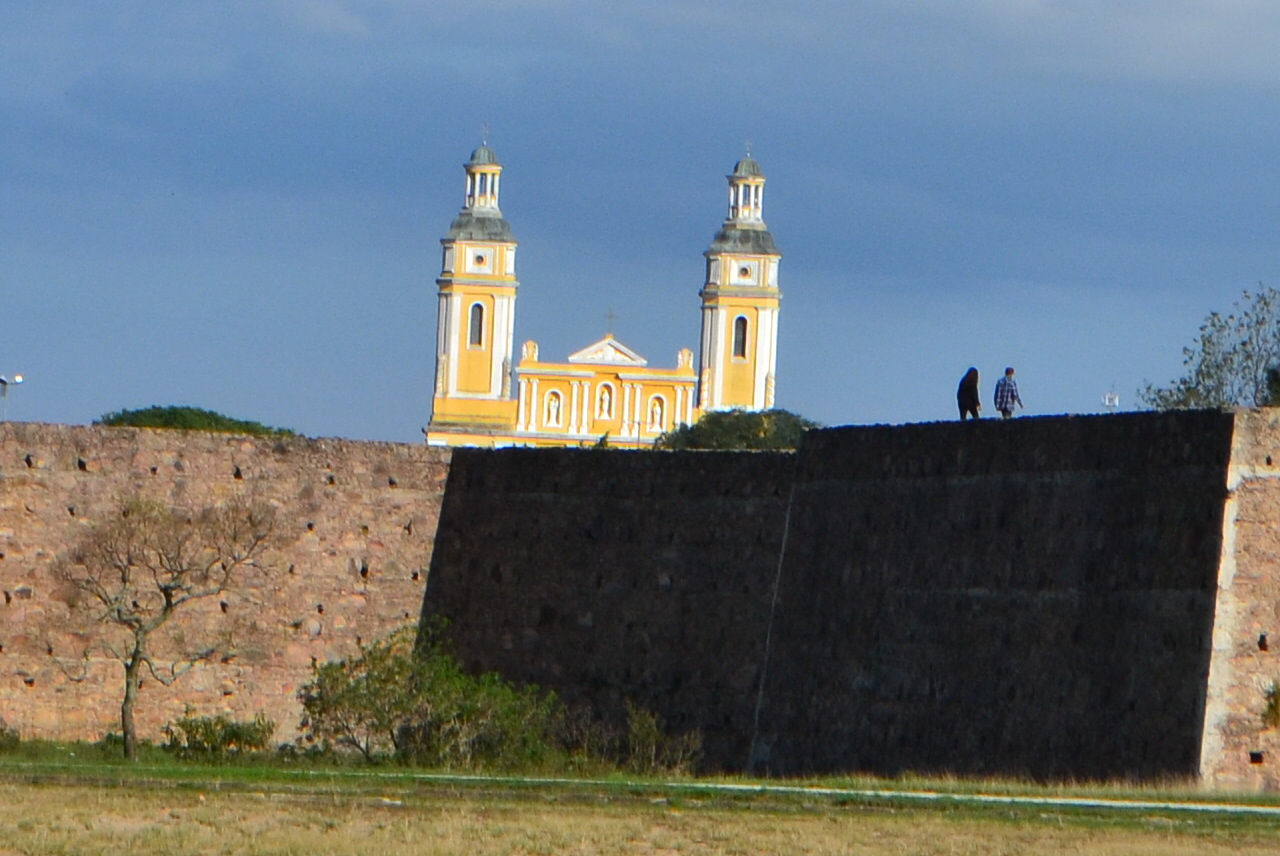 Imagem de referência relacionada a Forte de D. Pedro II de Caçapava, item descrito como edifício em Caçapava do Sul, Brasil