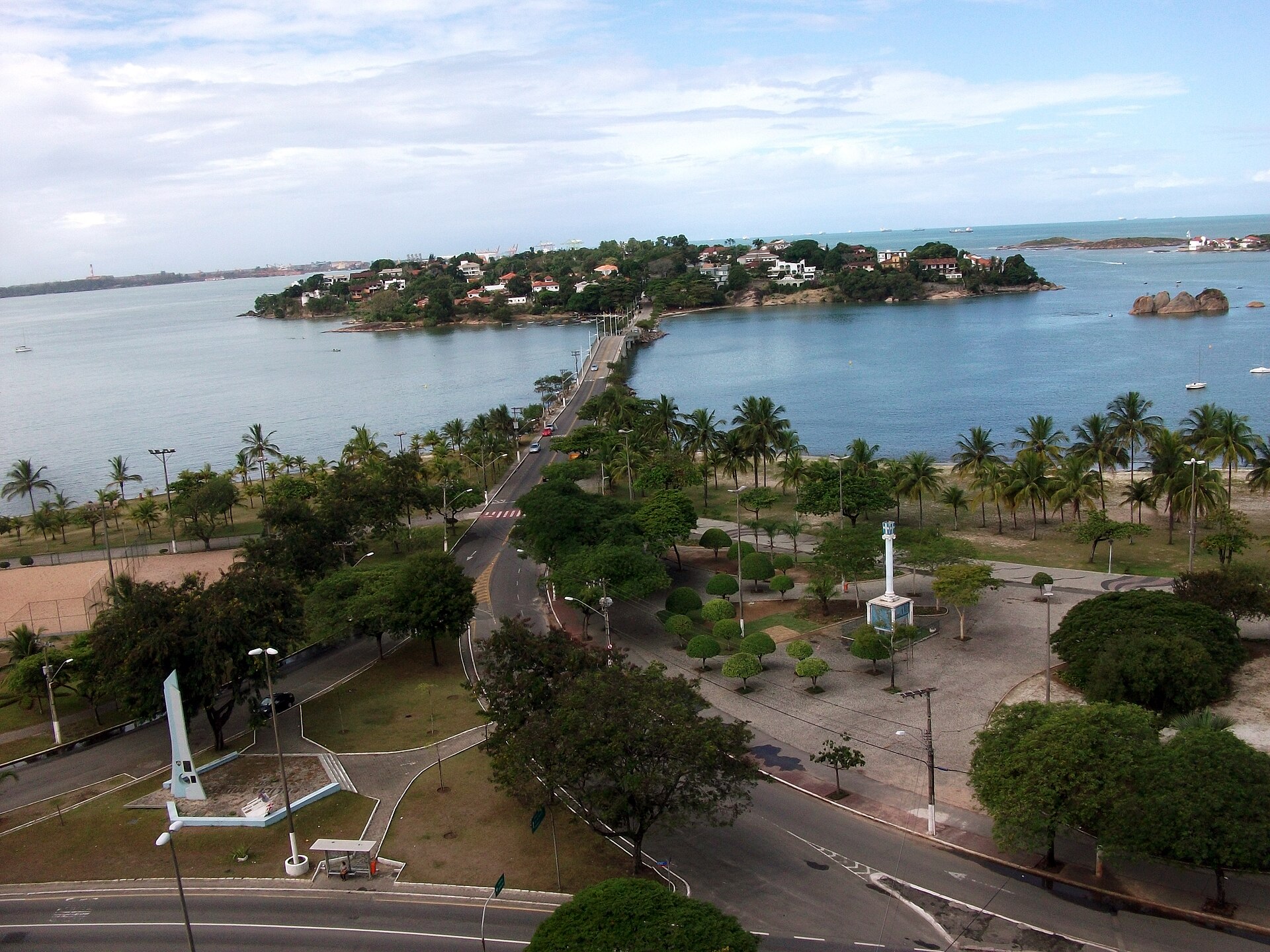 Imagem de referência relacionada a Ilha do Frade, item descrito como registro de referência sobre Ilha do Frade, organizado a partir de dados estruturados abertos