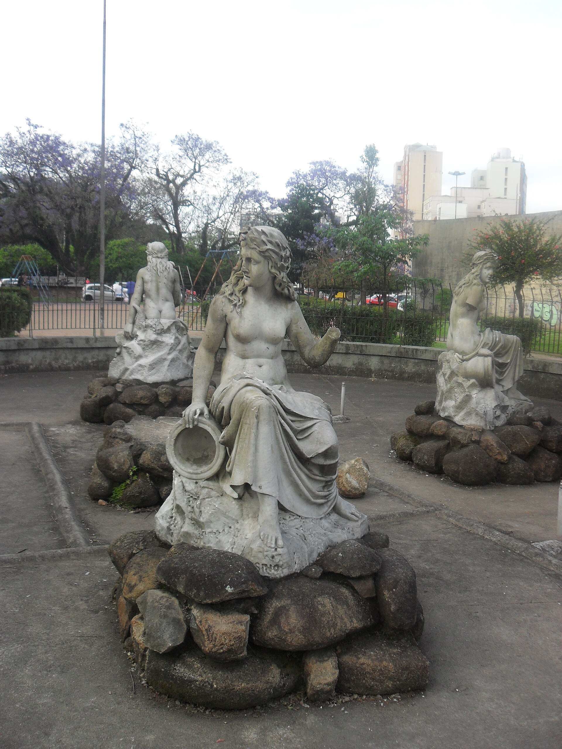 Imagem de referência de Rio dos Sinos, descrito nos dados abertos como rio no Rio Grande do Sul, Brasil
