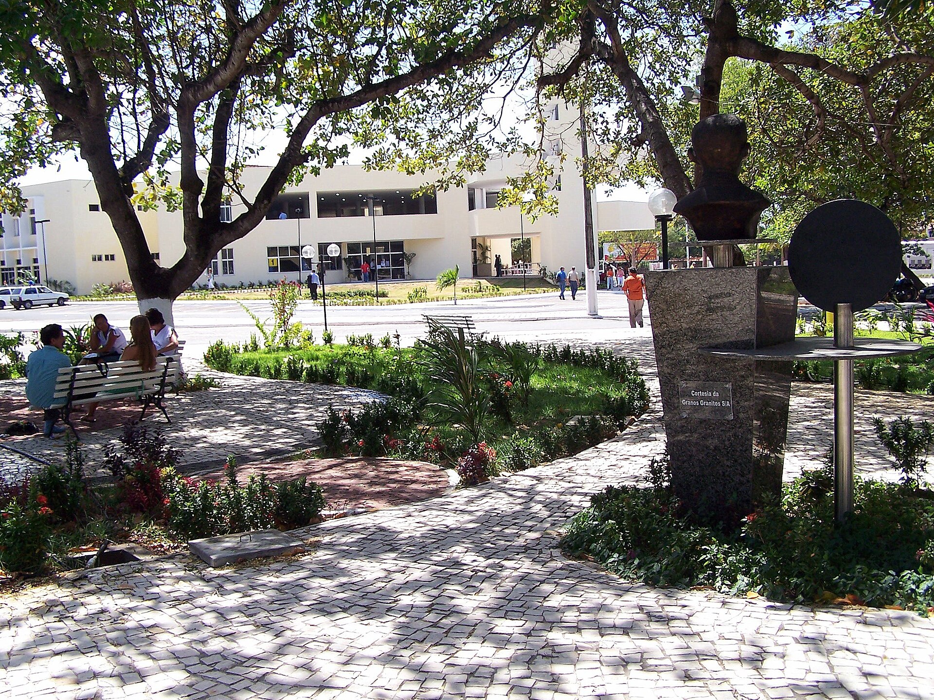 Imagem de referência relacionada a Universidade Estadual do Ceará, item descrito como universidade pública cearense