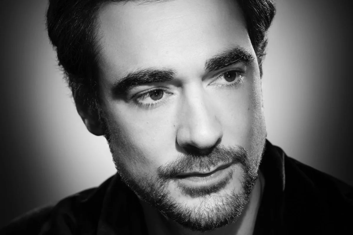 Imagem em preto e branco de Arnaud Denis - Metrópoles