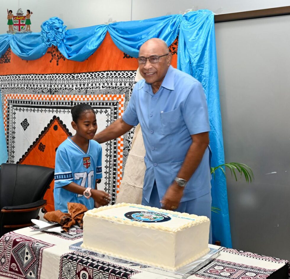 SERVIÇOS DE IMIGRAÇÃO SE APROXIMAM DAS PESSOAS COM O NOVO ESCritório DE NAKASI