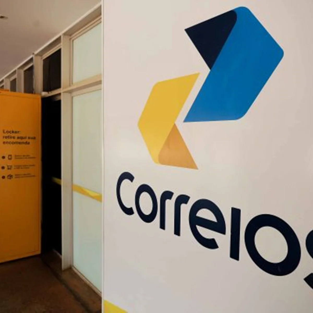 TST suspende julgamento de dissídio dos Correios e greve continua