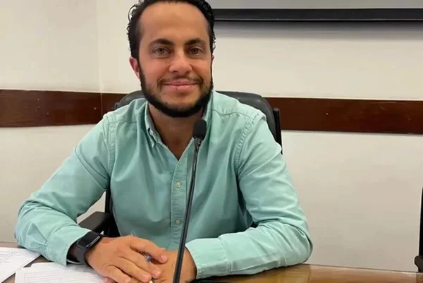 Thammy Miranda conquista vaga de deputado e agradece: “Esperança” - destaque galeria