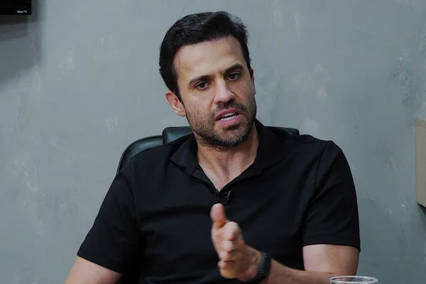 TSE manda Pablo Marçal apagar vídeo manipulado de Lula em até 3 horas