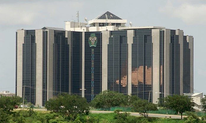 Imagem da matéria: Shettima anuncia fundo para 40.000 mulheres de Katsina, Radda compromete N4bn