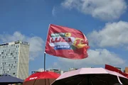 Apoiadores do atual presidente da República, Luiz Inácio Lula da Silva (PT), se reúnem na manhã deste domingo (18/10) para um ato em defesa da reeleição do petista