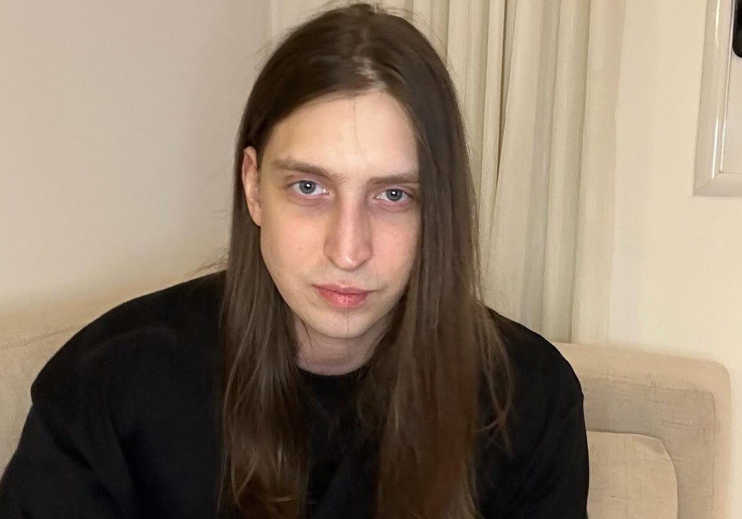 Felca revela diagnóstico de fobia social e relata impactos de bullying em novo vídeo