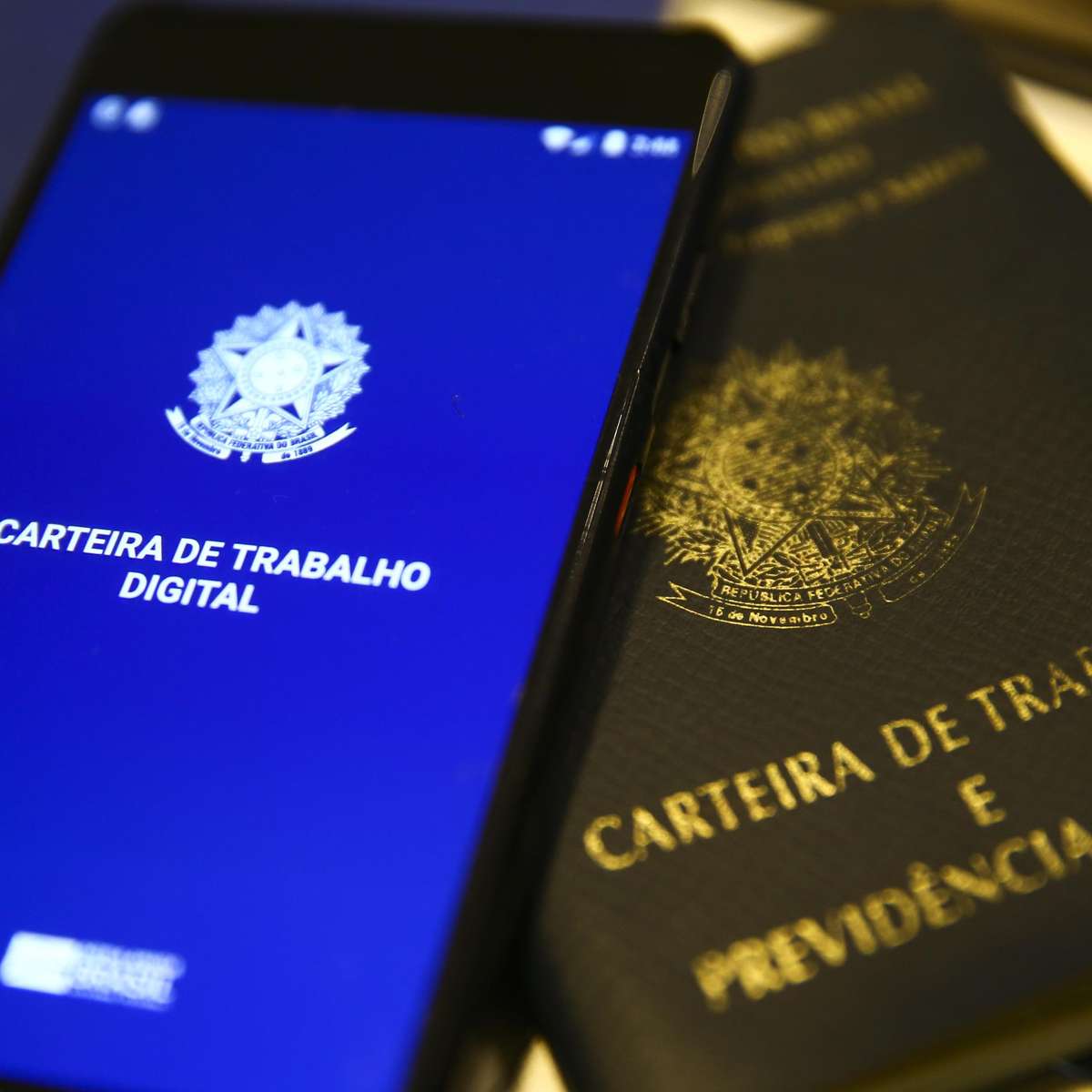 Agora é obrigatório ter duas folgas por semana ou tem exceção? Advogados trabalhistas explicam o fim da escala 6x1