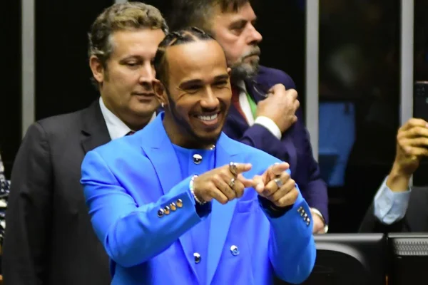Perto de voltar a Interlagos, Hamilton diz que se sente em casa no Brasil - destaque galeria