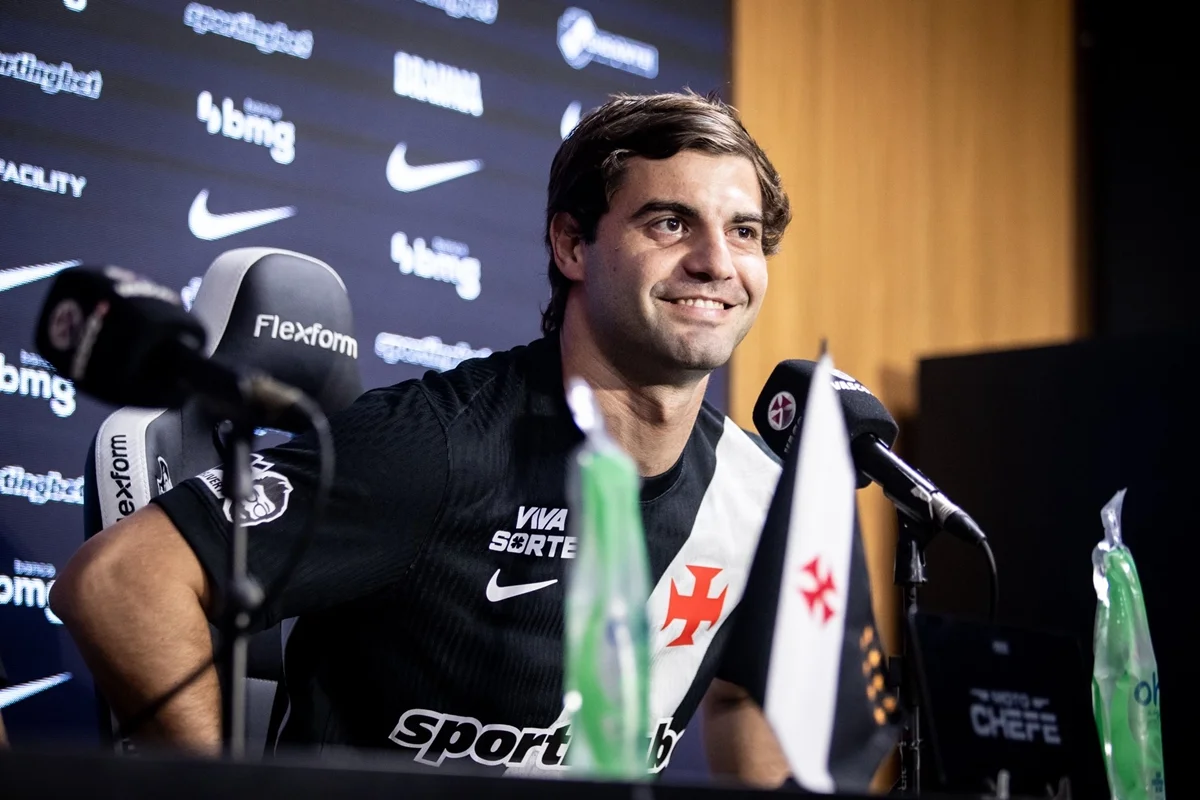Sosa elogia torcida do Vasco que foi à Argentina: “Não estamos sozinhos”