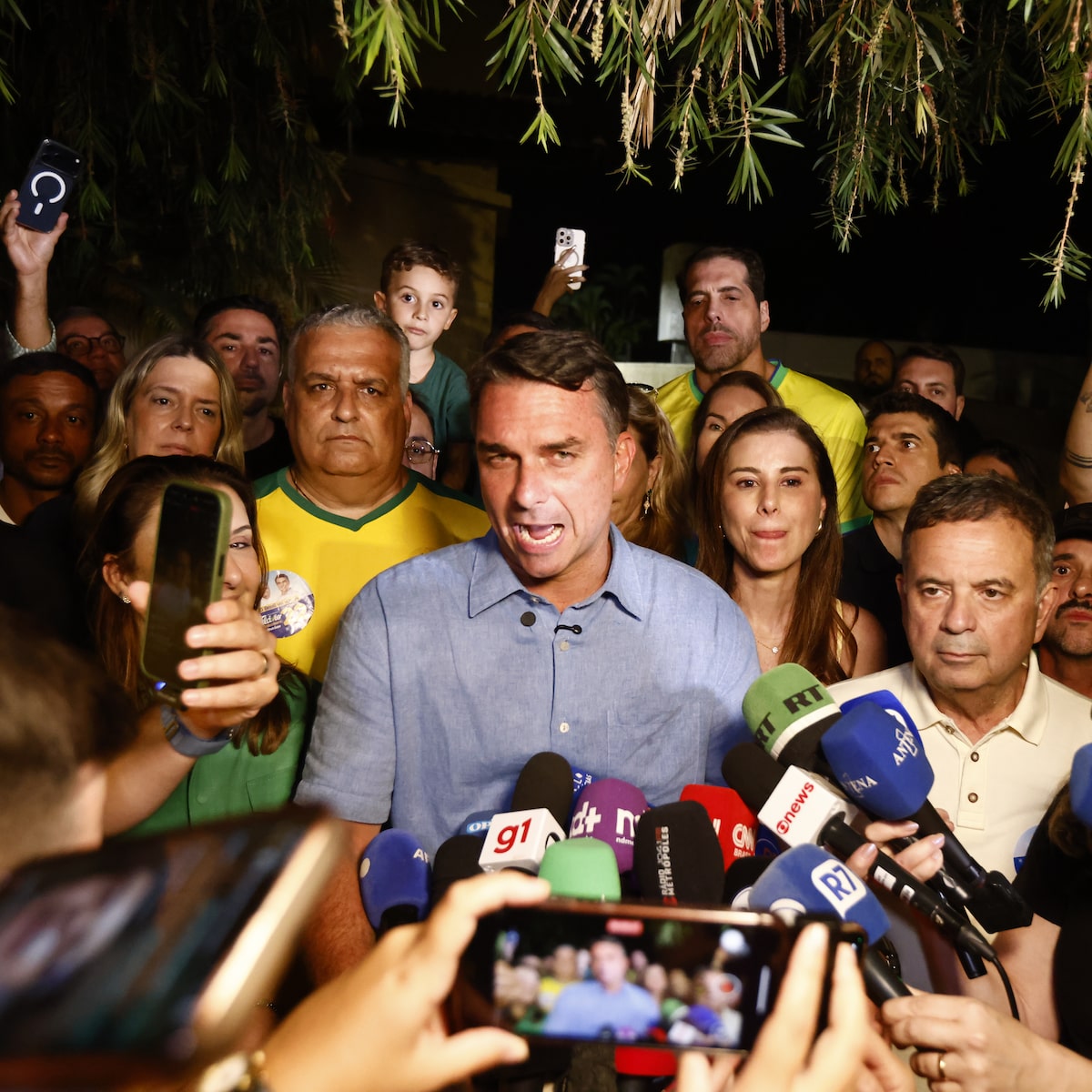 Flávio Bolsonaro agradece post de Milei: ‘Em breve, nossas nações estarão mais próximas’