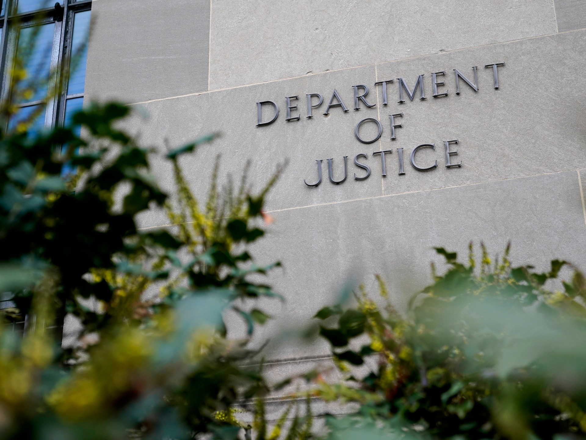 Funcionários de Trump buscam um número recorde de casos para retirar a cidadania dos EUA
