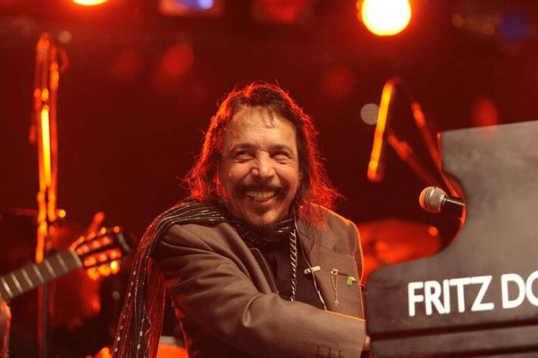 Morre Benito di Paula, grande nome da música popular brasileira, aos 84 anos