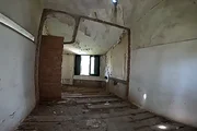 Filho de Hebe Camargo explica a quem pertence mansão que está abandonada